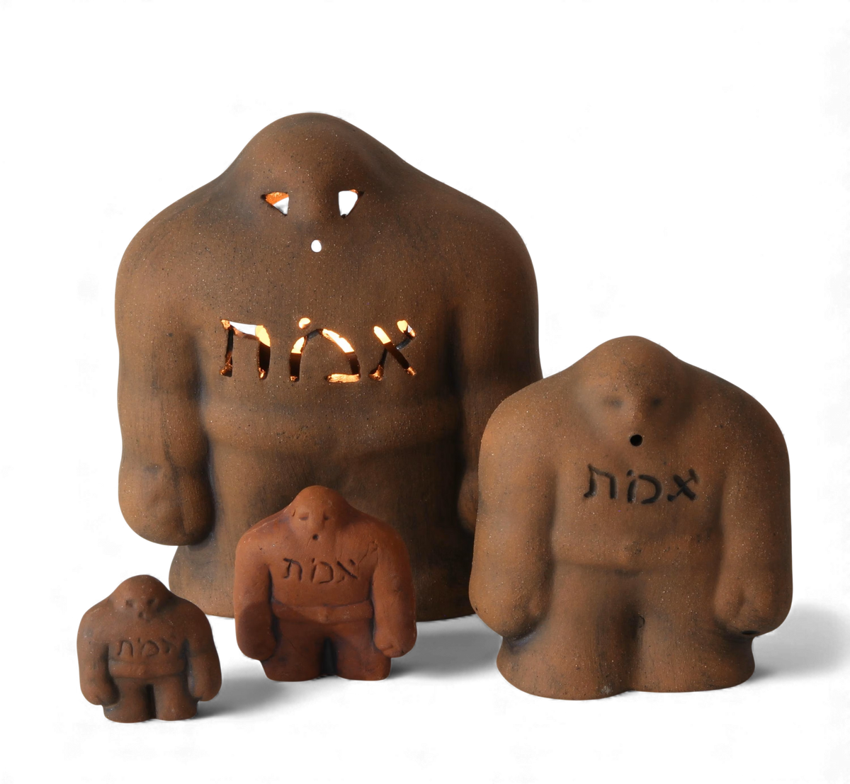 The legend, in clay and in silver