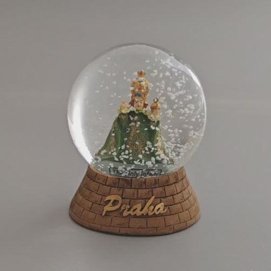 Snow Globe - Infant Jesus of Prague - Green